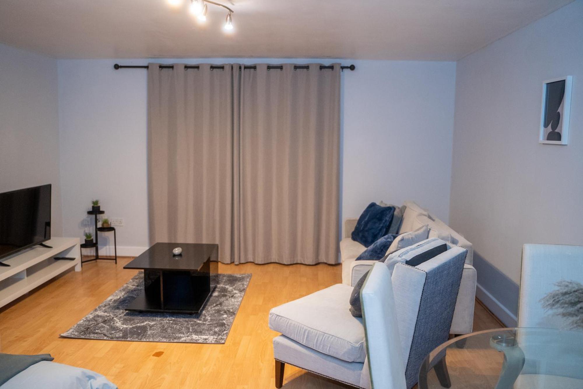 Cozy 1 Bed In Canary Wharf - Near Excel & Greenwich With Gym Acces Londra Esterno foto